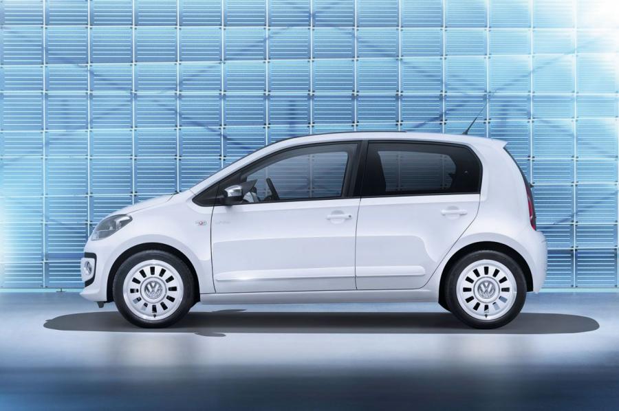  Volkswagen up! 5-Door 2012 года  (фото 2 из 26)